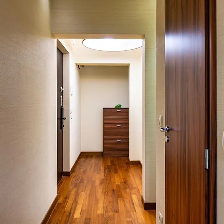 Apartman Victory's Charm - Old & Romanian Athenaeum - By Uni88 *